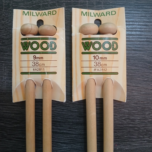 MILWARD Wooden Knitting Needles Single Point 2 Sets 9mm 10mm England NEW - Picture 3 of 7